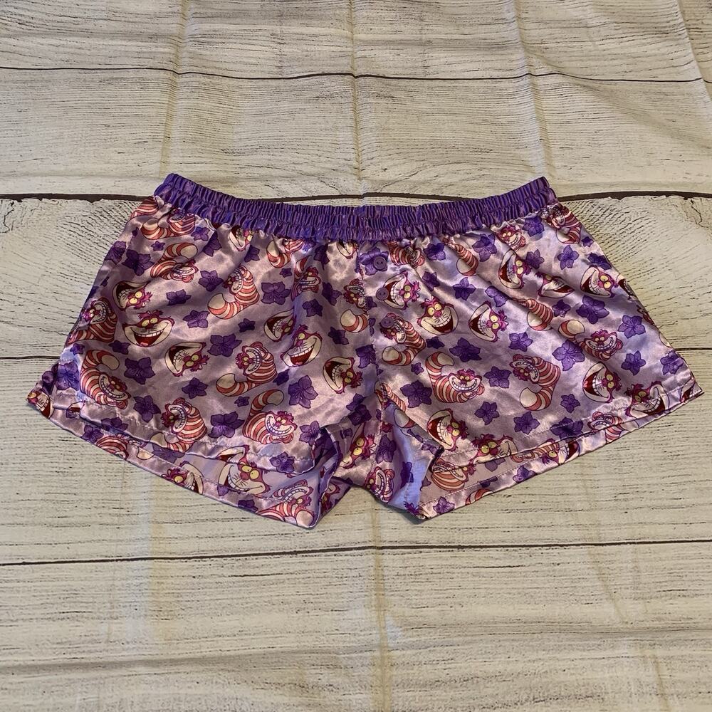 The Wonderful World Of Disney Ceshire Cat Womens Size Medium Boxer Pajama Shorts